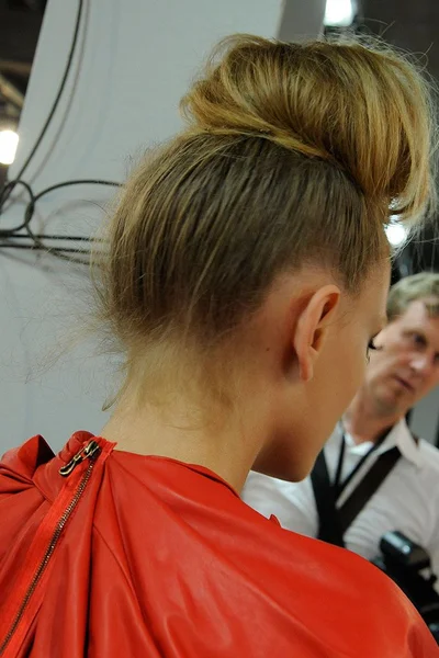 Look 18